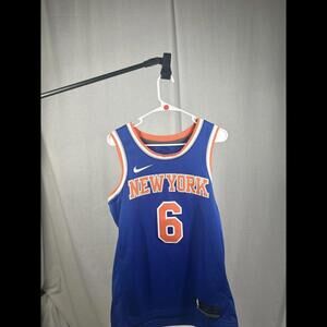 Nike Dri Fit Kristaps Porzingis #6 New York Knicks Jersey